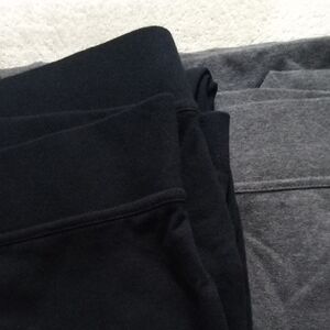 Lands' End  Women's Black and Gray Athletic Capris